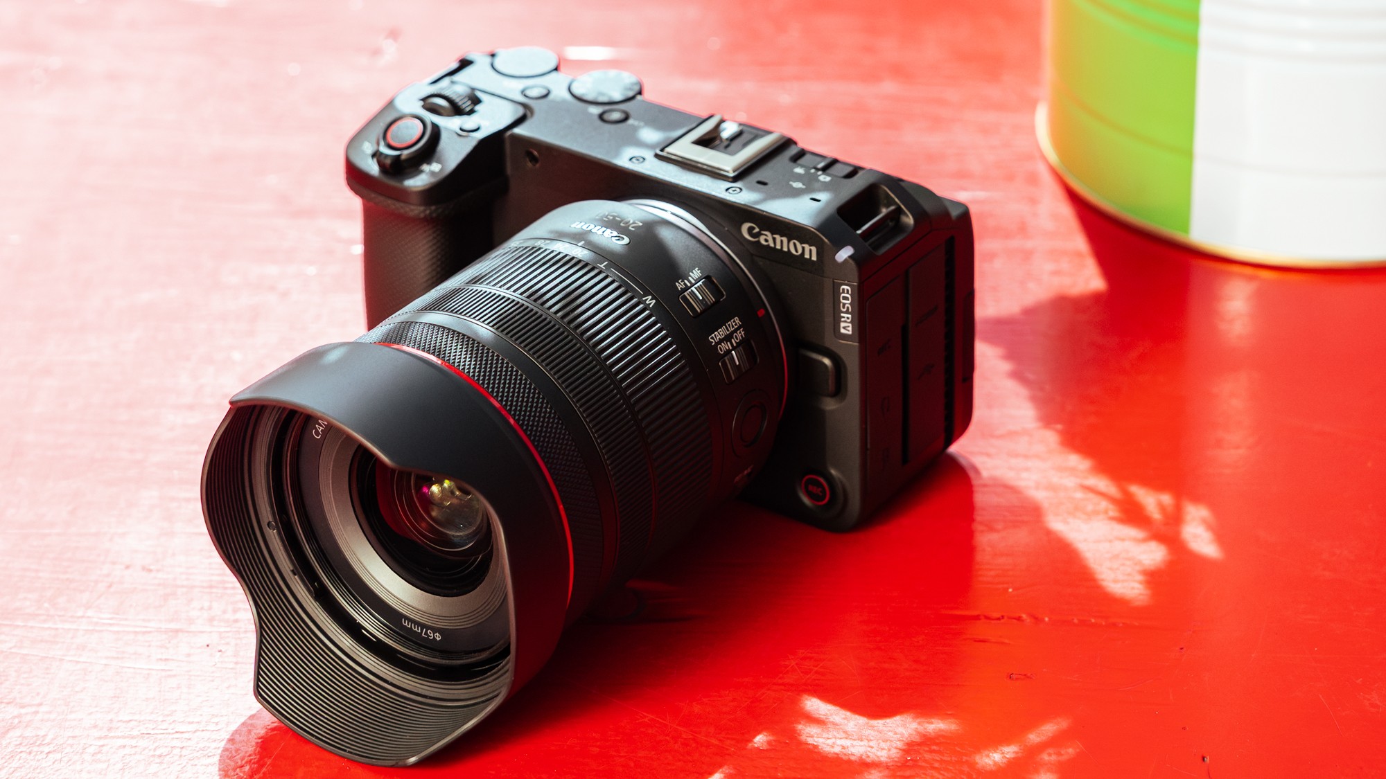 Canon_EOS_R6_V_Image